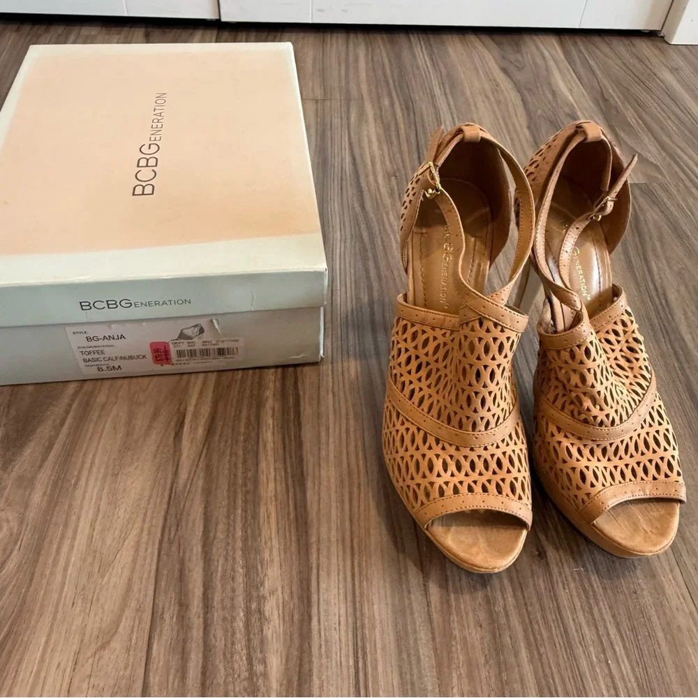 BCBGeneration Anja Beige Cut-Out Heels